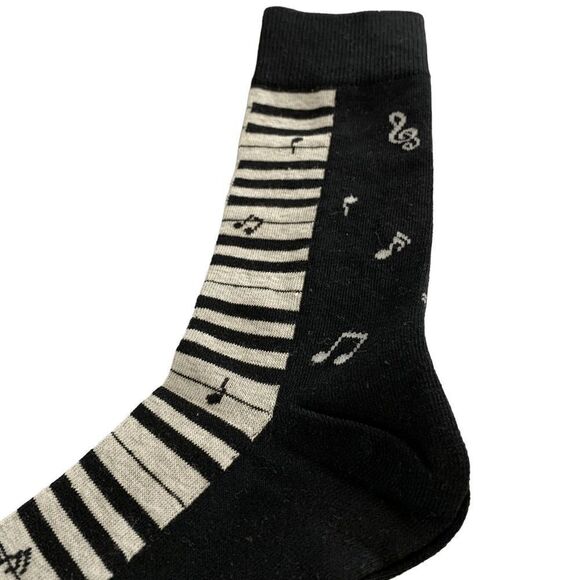 Piano Keyboard Music Note Treble Clef Men's size 6-10 Black white Crew socks - Picture 3 of 8